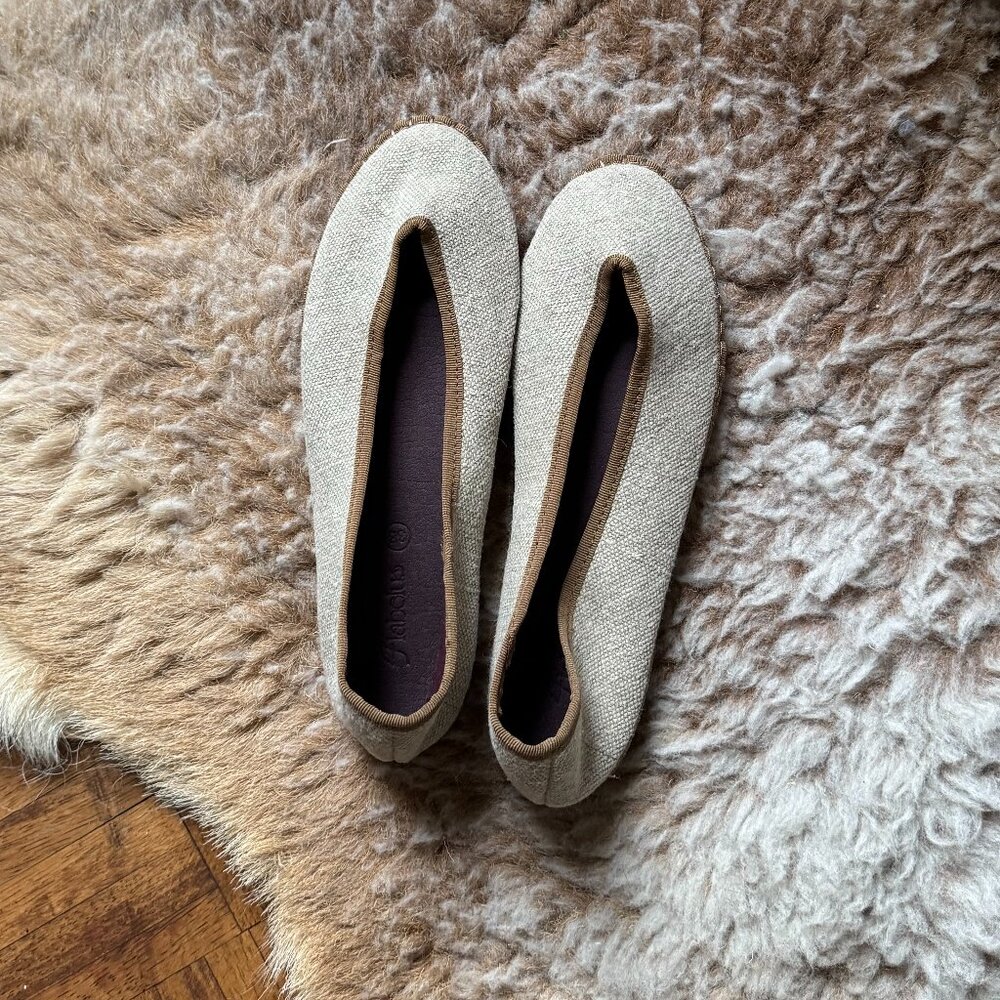 Flabelus shoes Lisbeth canvas- NWOT- Size 38